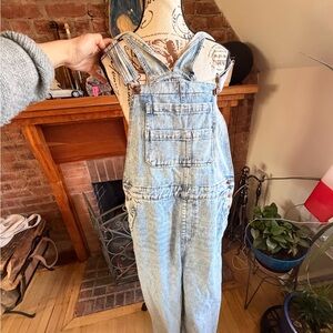 Celebrity Pink Denim Overalls Medium Light Wash Vintage Style